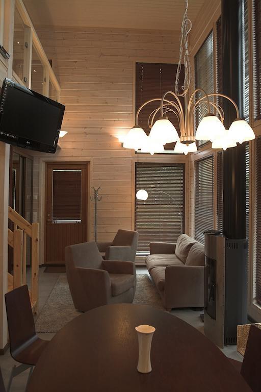 Kiurunrinne Villas Virasoja Oda fotoğraf